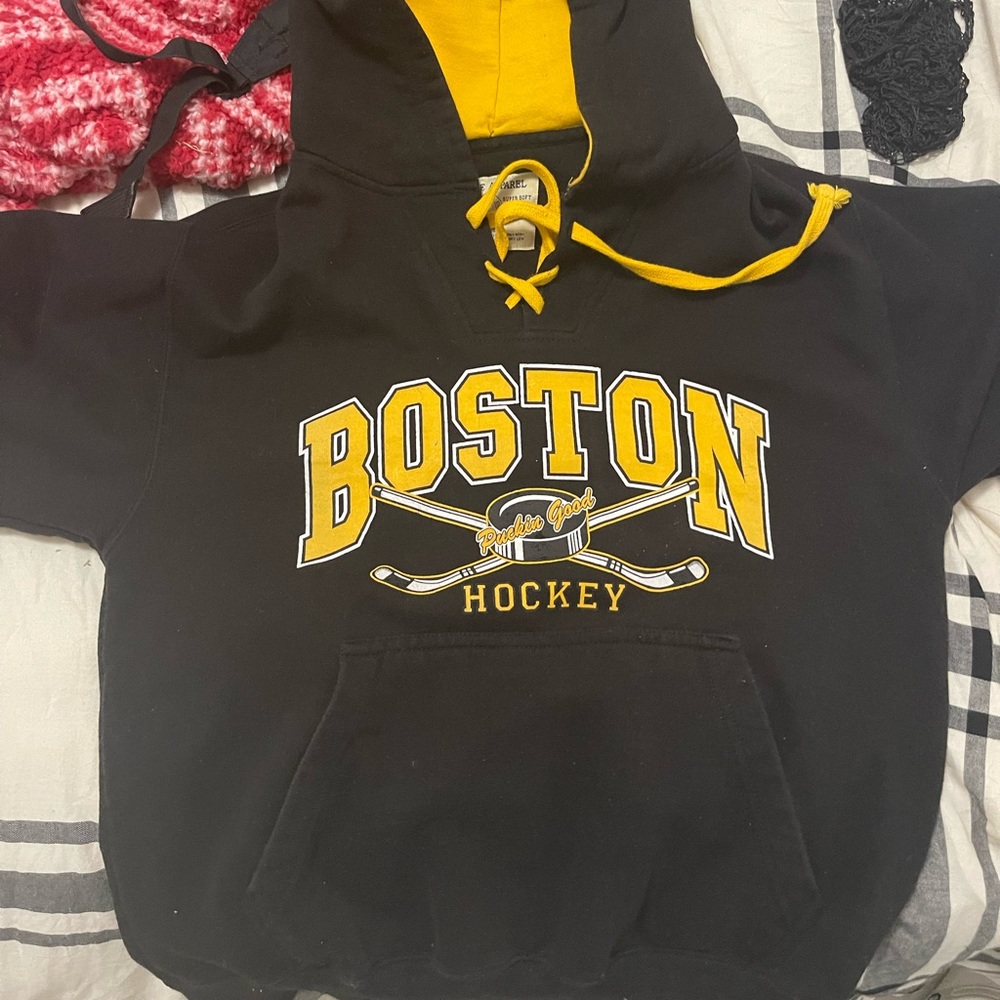 Boston Bruins Hoodie